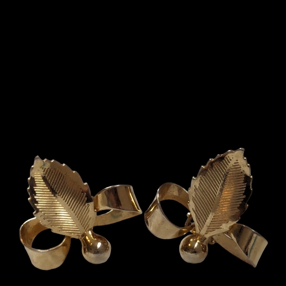 Vintage Gold Tone Ribbon bow leaf clip on earrings boho glamour
